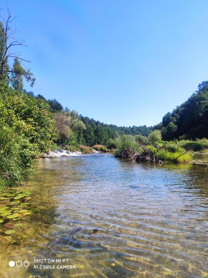 Smaragd River Near Rastoke & Plitvice Lakes Slunj Dış mekan fotoğraf