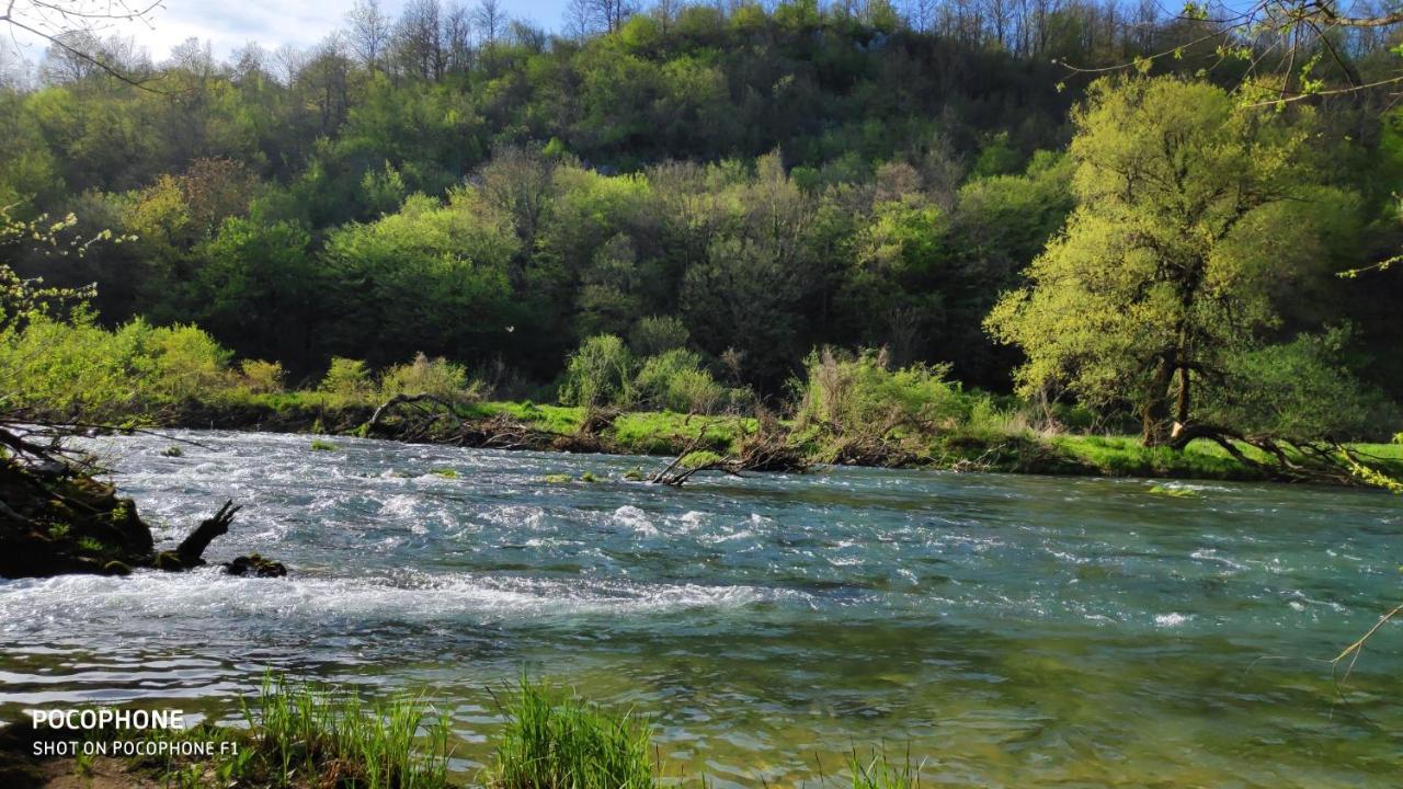 Smaragd River Near Rastoke & Plitvice Lakes Slunj Dış mekan fotoğraf